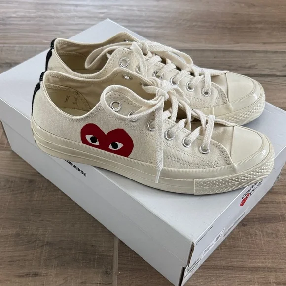 Converse Kids Cream Sneakers with Red Heart - Picture 3 of 6